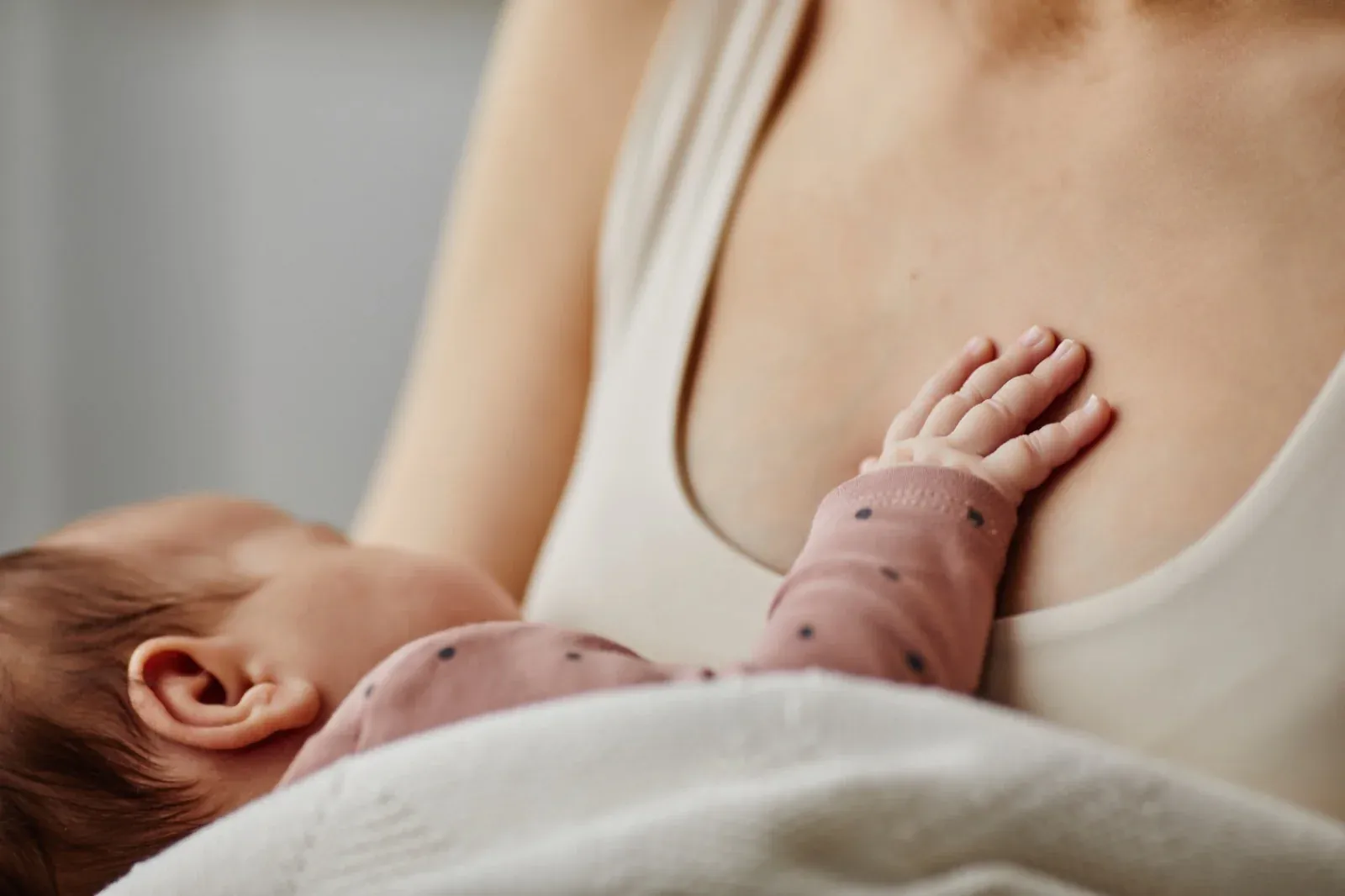 Post-breastfeeding breast tissue recovery support